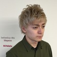 ハイトーンプラチナベージュカラースタイル
